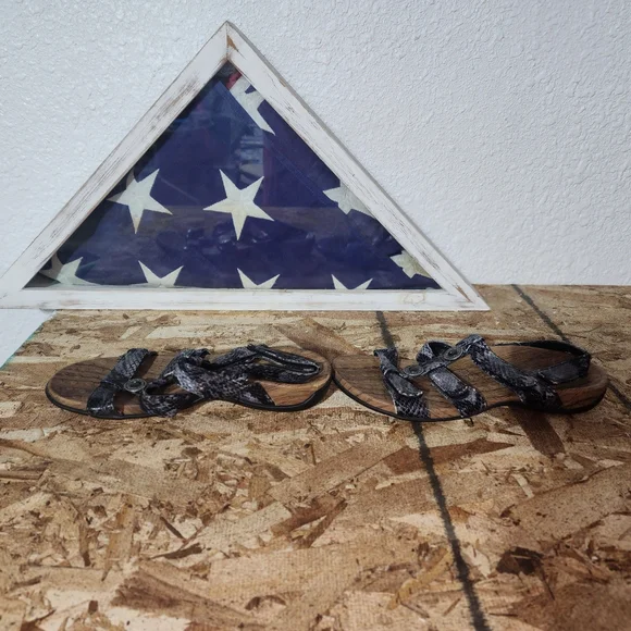 Orthaheel Sandals Women Black Yasmini Imitation Snake Hook & Loop Strap -SIZE 7 - Picture 3 of 6